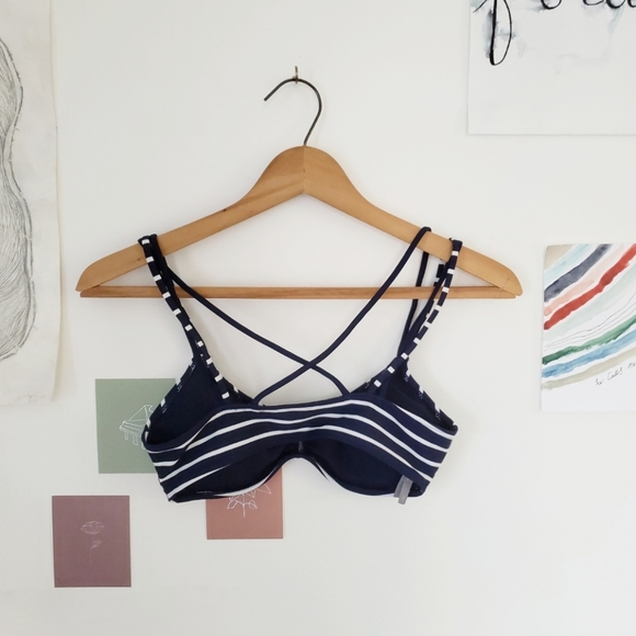 4/$15 Bikini top - Picture 3 of 3